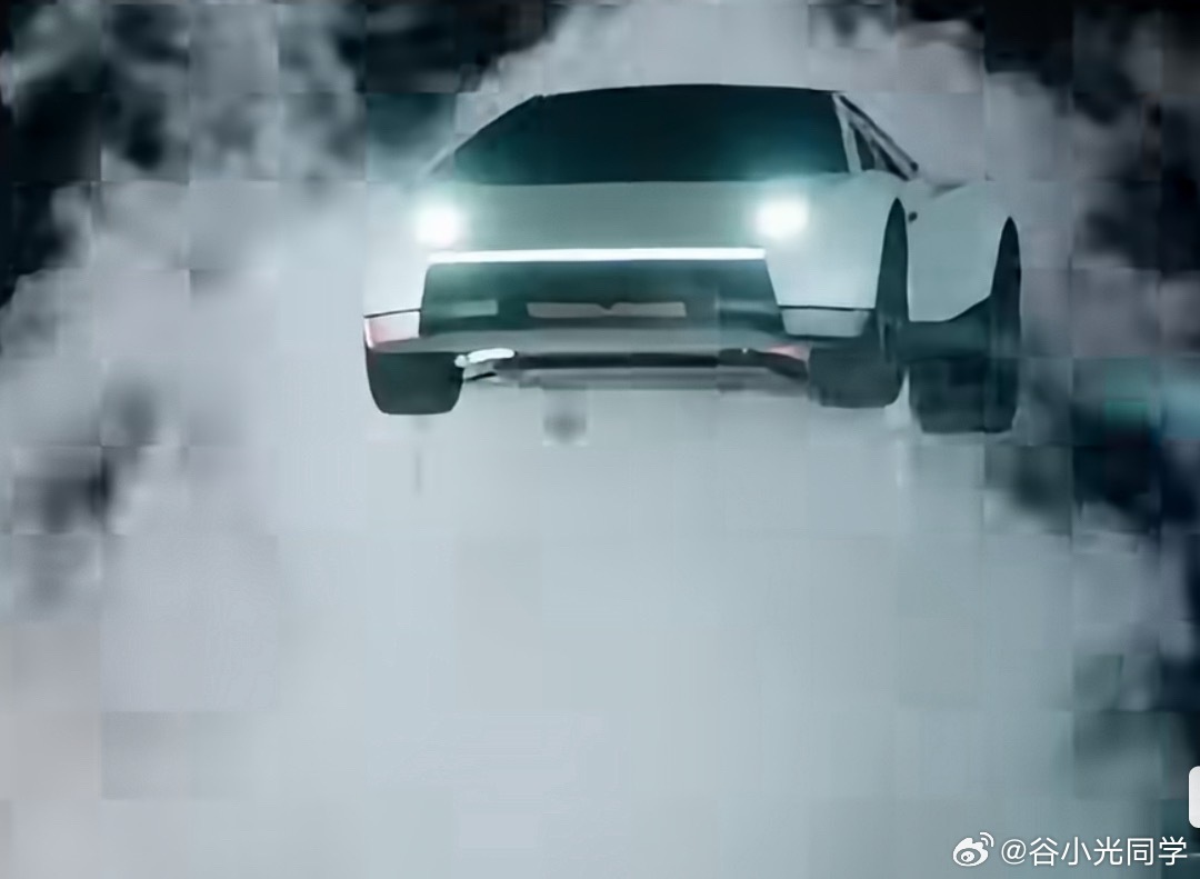 特斯拉新车上路受限三大弊端这车要是真上路了，在路上跑跑还行，在特定的场地飞一下也