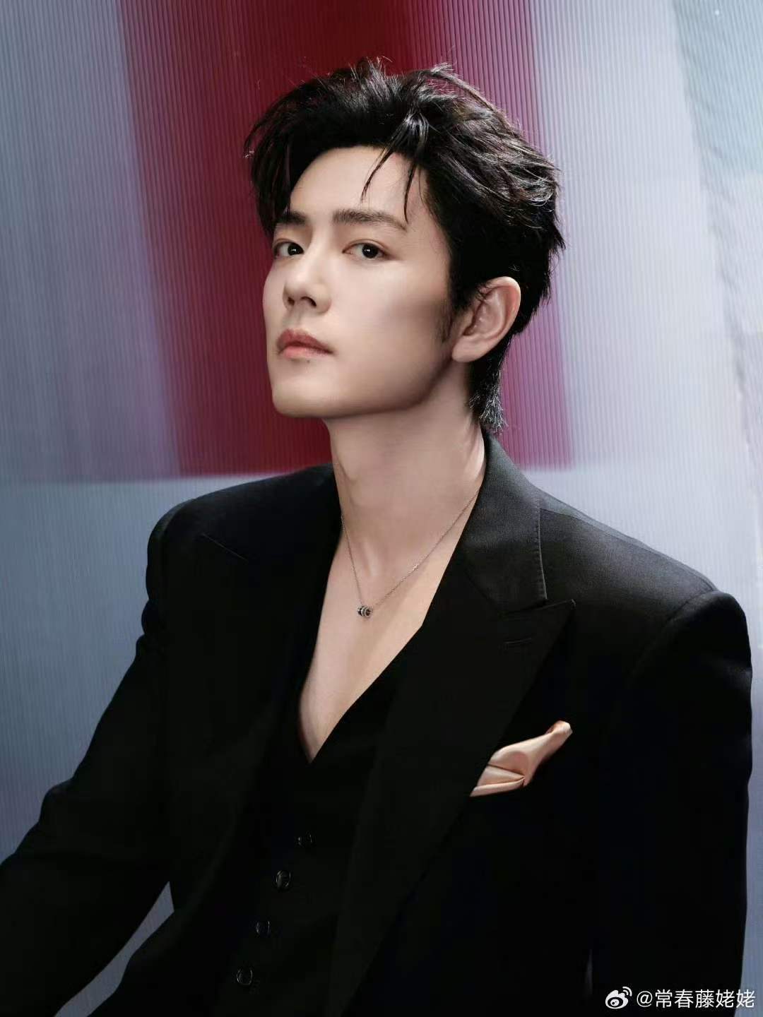 肖战是声台形表顶尖的巨星肖战声台形表顶尖巨星 哦莫哦莫！！ 