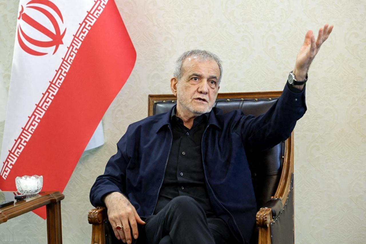 [太阳]伊朗拒绝谈判，仍在做美梦？他断定：中国在场，特朗普不敢掀桌
 
4月22