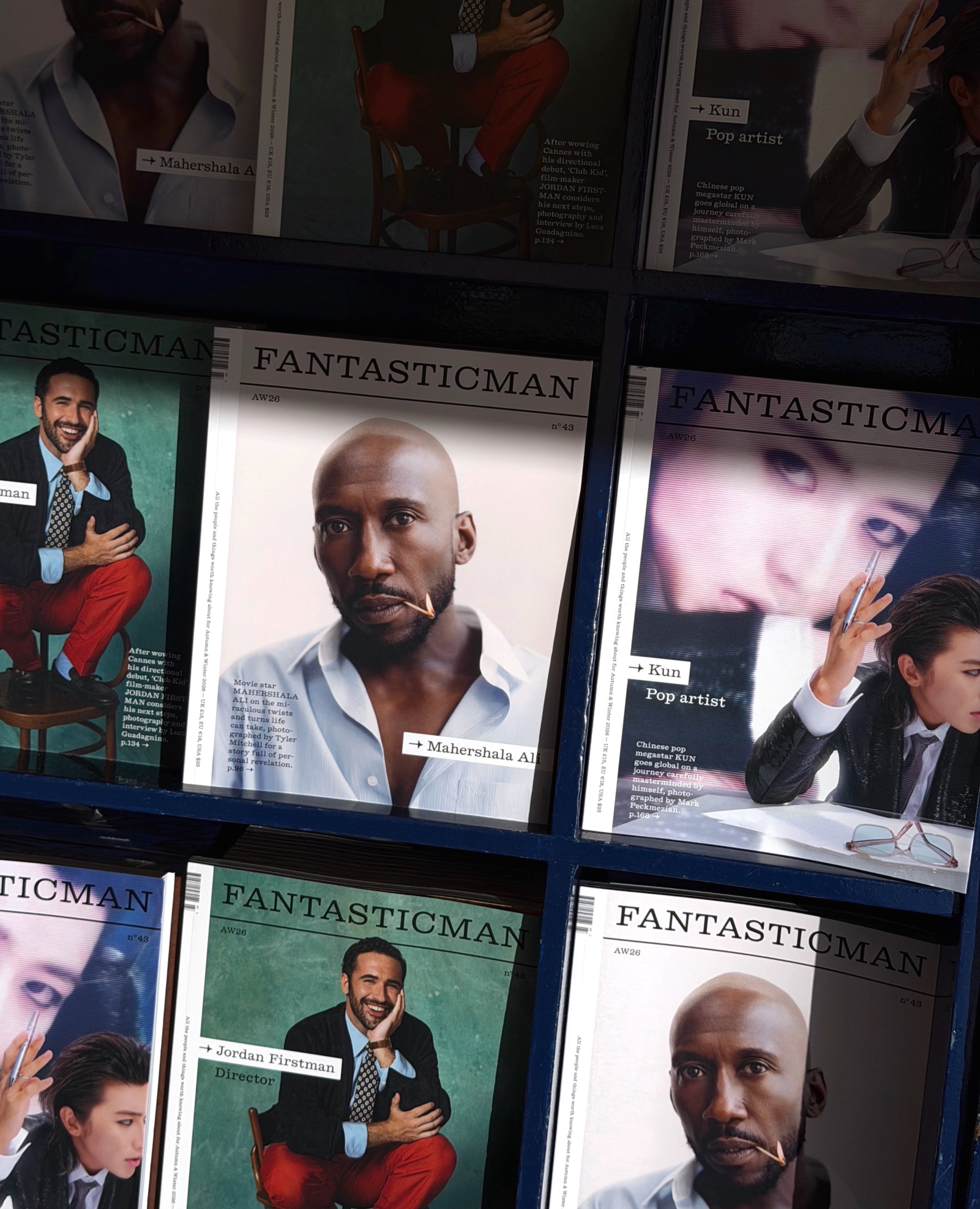 母版 Fantastic Man 也在官博发布了新一期秋冬刊上架的消息 ，除了中