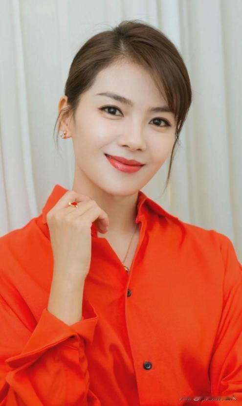 刘涛是永远不会跟王珂离婚的，不是因为王珂多有钱，她当年认识王珂才20天就闪婚，结