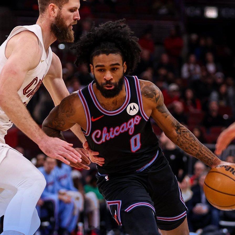 据Marc Stein报道，公牛队已经表明，他们比以往任何时候都更愿意交易科比·