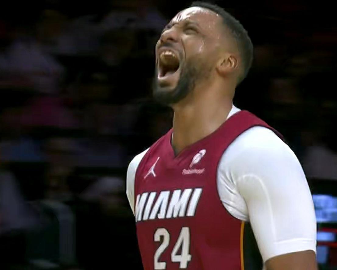 快船作何感想？鲍威尔竟能如此疯狂！

在热火主场迎战鹈鹕的比赛中：鲍威尔再现疯狂