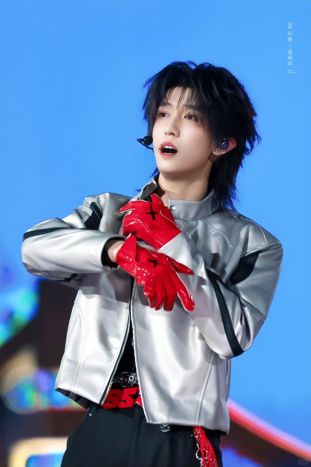 童禹坤hellokitty重度依赖 谁懂啊！帅气弟弟私下超爱 Hello Kit