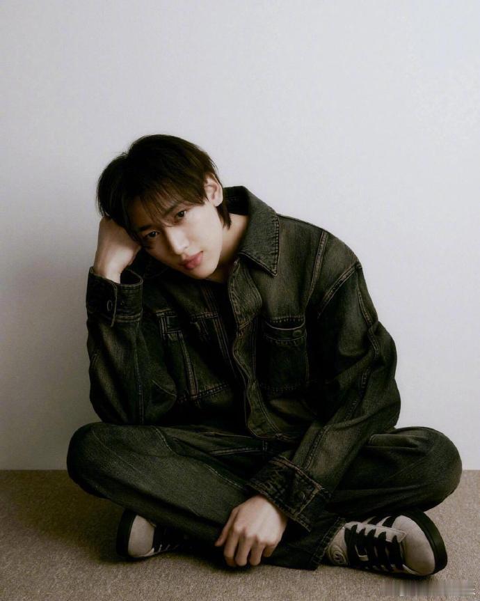 BamBam怎么了BamBam发文 11日，GOT7成员BamBam发文：“家感