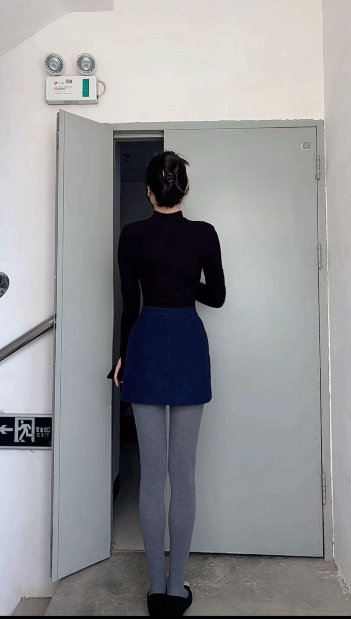 是甜 是苦 于是这一年又过去了一大半。