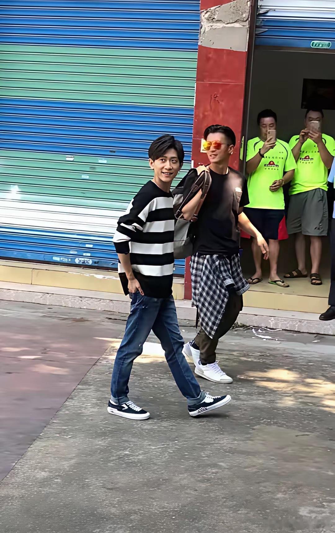 张一山怎么瘦成这样了？真的感觉薄如蝉翼！ 