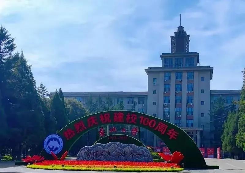 为什么遇难的六名学生都是男生？这与他们学的专业有关。
   六名遇难的学生都是东