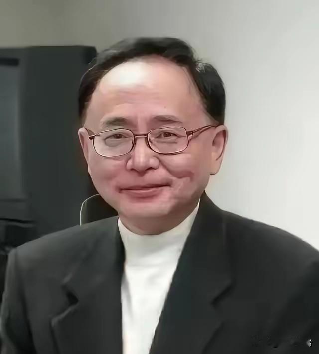 1946年出生的彭云，是革命烈士江竹筠（江姐）的独子，3岁丧母后，他被父亲的原配