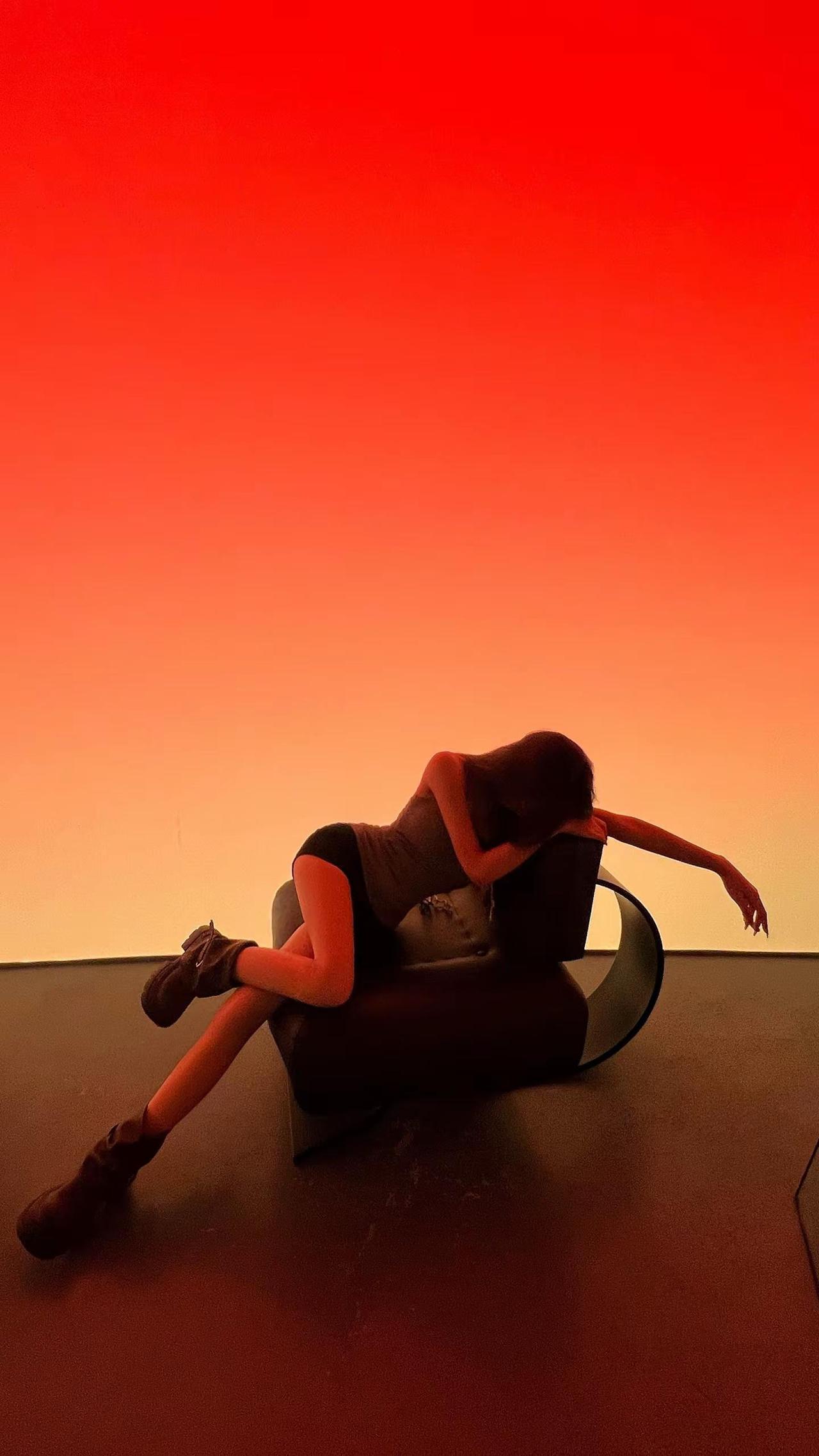 她搭在你肩膀的手臂 早变成你的羽翼处女座 御姐 系列