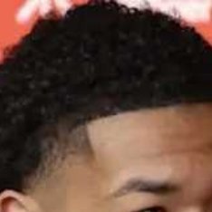 当地时间3月15日 ，据《图片报》报道，拜仁目前正遭遇严重的门将危机。诺伊尔和乌