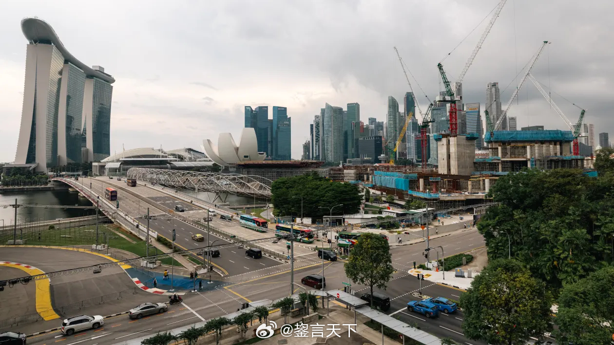 新加坡大幅上调2026年经济增长预期，AI热潮成为主要动力 新加坡政府8月11日