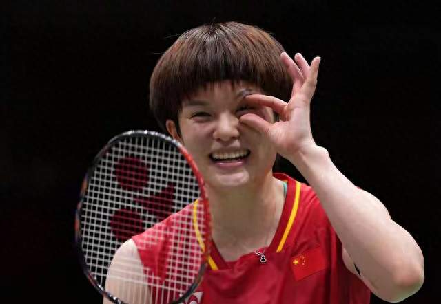 3-0横扫日本！国羽女团时隔12年重夺金牌，三盘比赛三种赢法