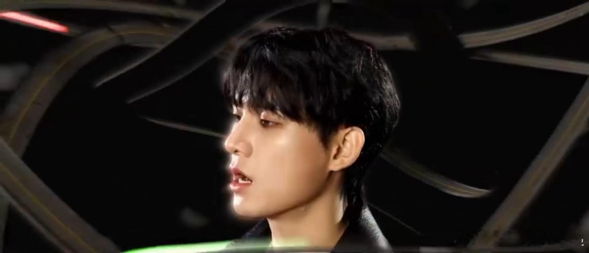 姚琛一句话让钱锟自费闪现北京 姚琛到底说了什么秘密暗号，能让钱锟二话不说自费飞北