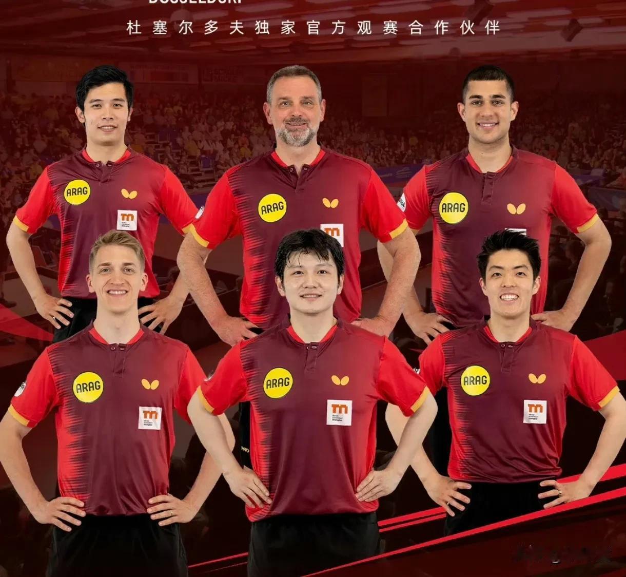 精神小伙来了！杜塞尔多夫发布新合影，樊振东身穿队服与队员一起合影！
时间过的太快