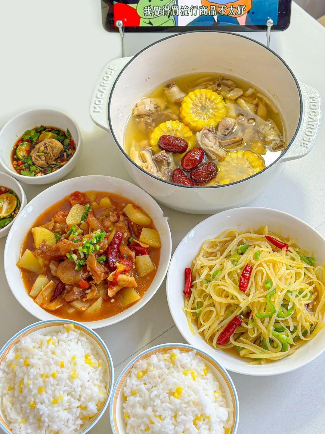 二人食✨ Sharing with pics：椰子鸡汤🥥