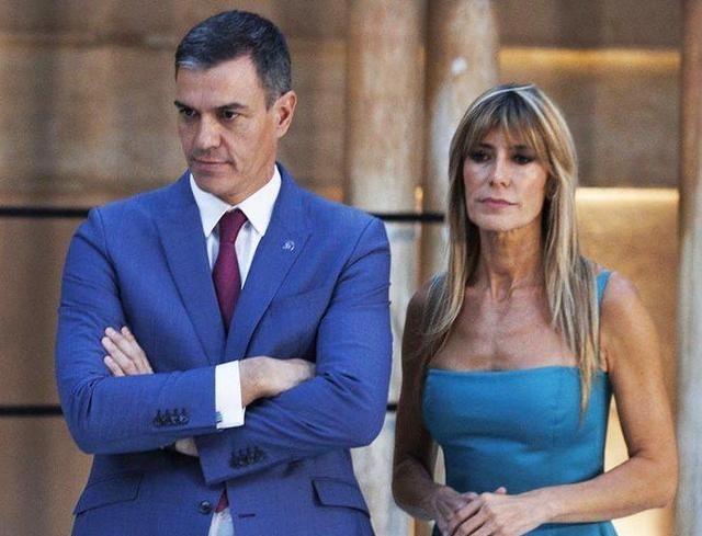 西班牙首相桑切斯的妻子被控多项与腐败有关的罪行，包括以权谋私、商业腐败、挪用公款