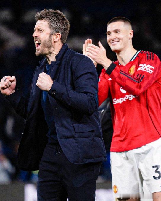 阿森纳今晚输球后，曼联成为本赛季英超联赛中唯一没有遭遇两连败的球队曼城2比1阿森