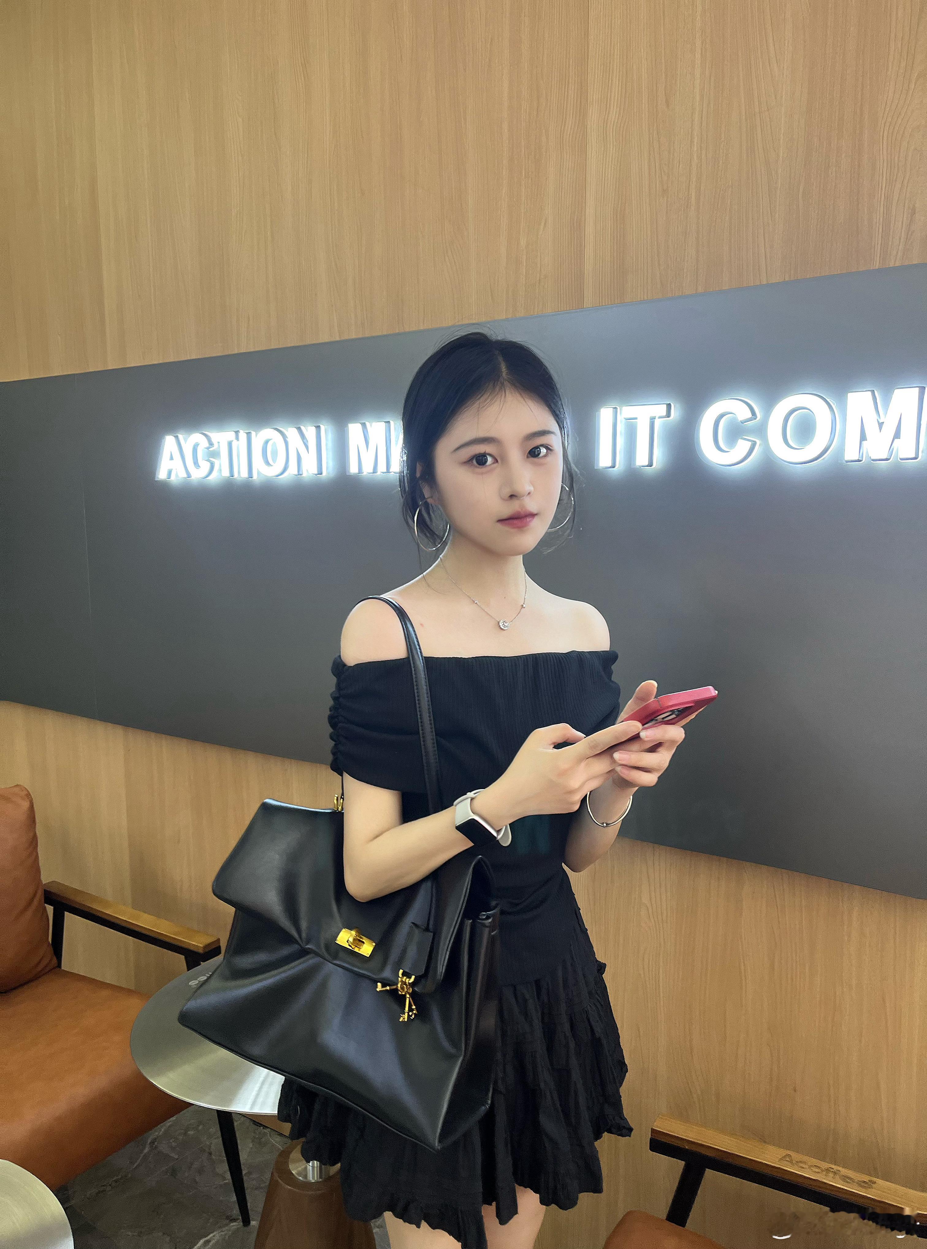 OOTD🖤 ​​​
