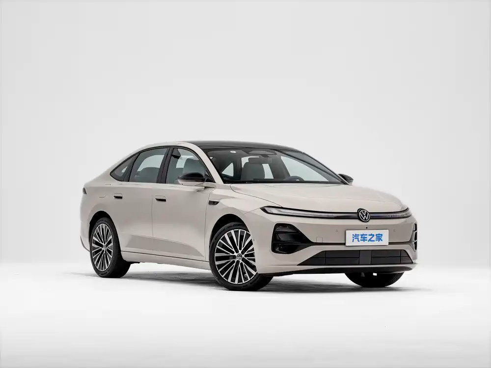 上汽大众 ID.ERA 5 2026 年 8 月上市，中型纯电轿跑 SUV。基于