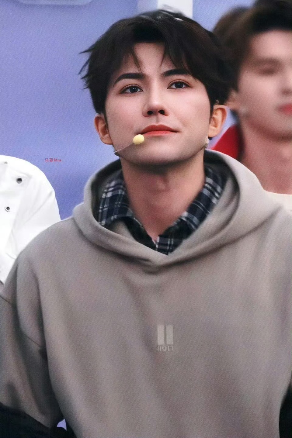 #李耕耘直播# 李耕耘，你变个魔术把我们变丢了你知道吗？自己在那认真倒计时，还以