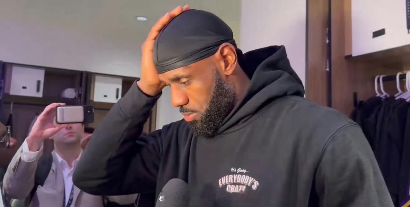 詹姆斯在回应ESPN关于巴斯家族的报道😮“当我来到这支球队时，我的全部想法就是