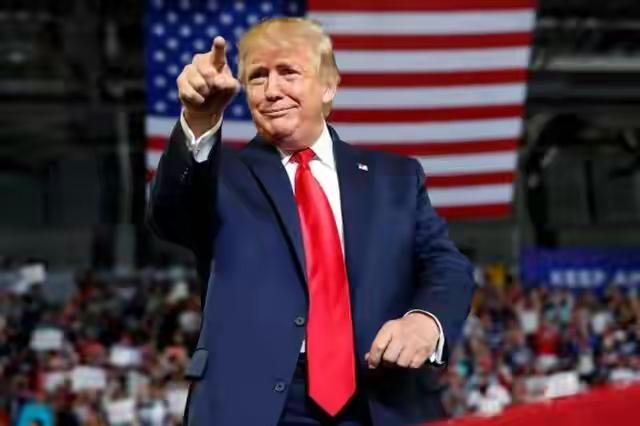 据说，特朗普5月中旬来中国访问。他此行目的，还是谈大豆、稀土以及低端芯片交易问题