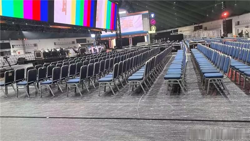 KPL[超话]kpl2026亚运王者荣耀项目 KPL广州主场馆内场这是还没修好还