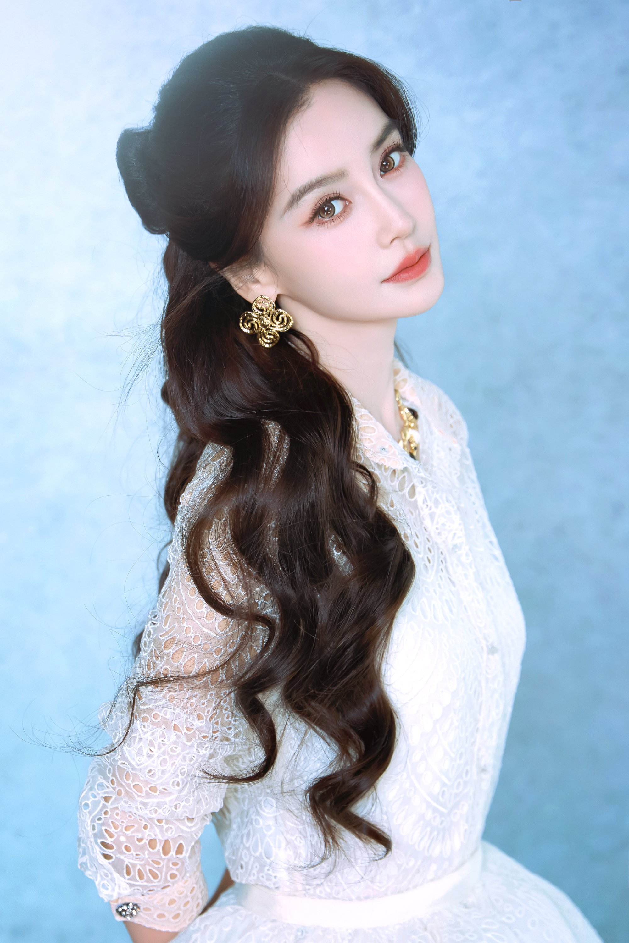 angelababy[超话] [春游家族]angelababy 你的出现弥补了四