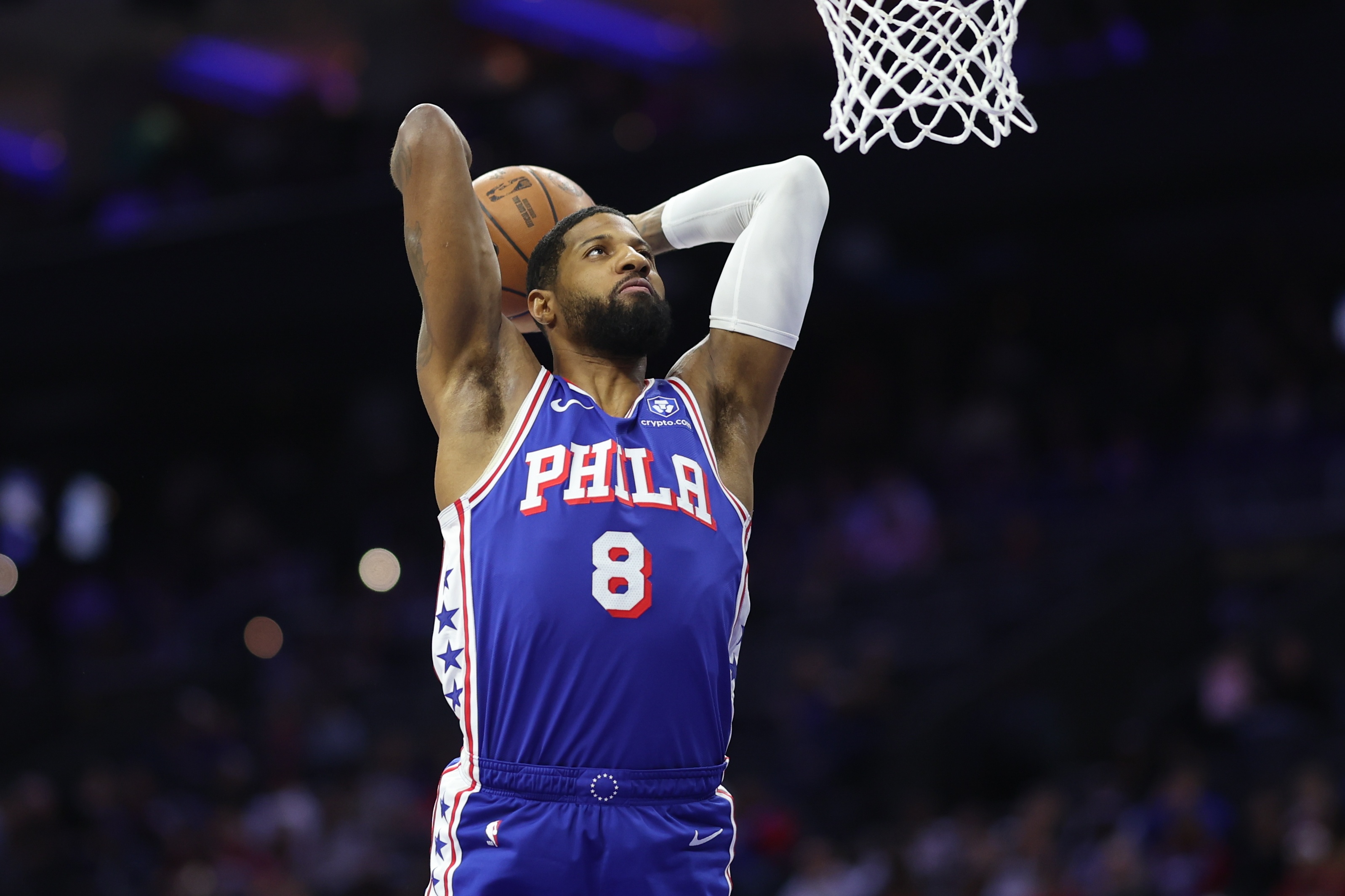 上赛季打41场&本赛季仅打27场！乔治解禁后常规赛将只剩下10场！