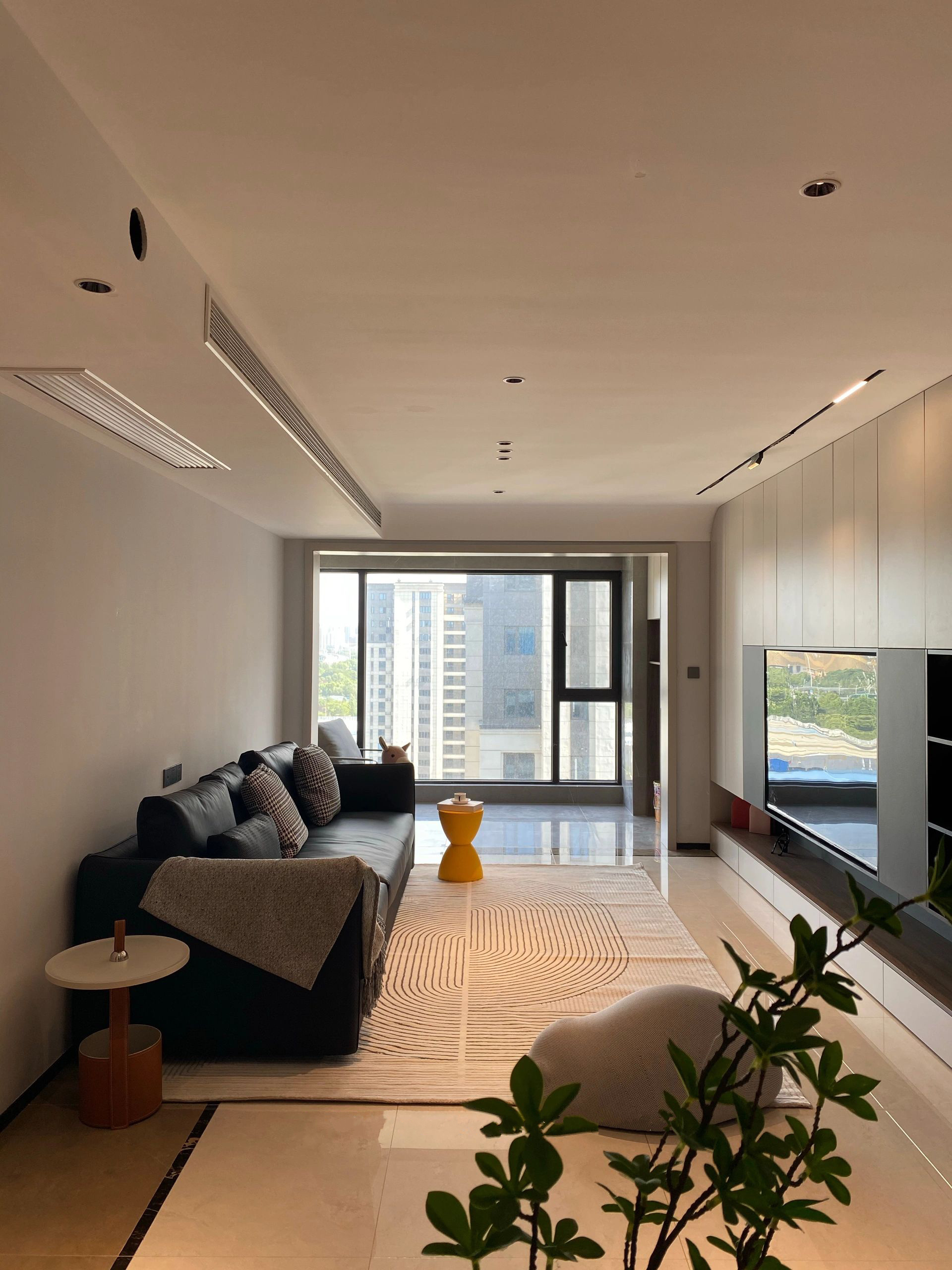 简洁实用耐看，现代风  完工实景。 