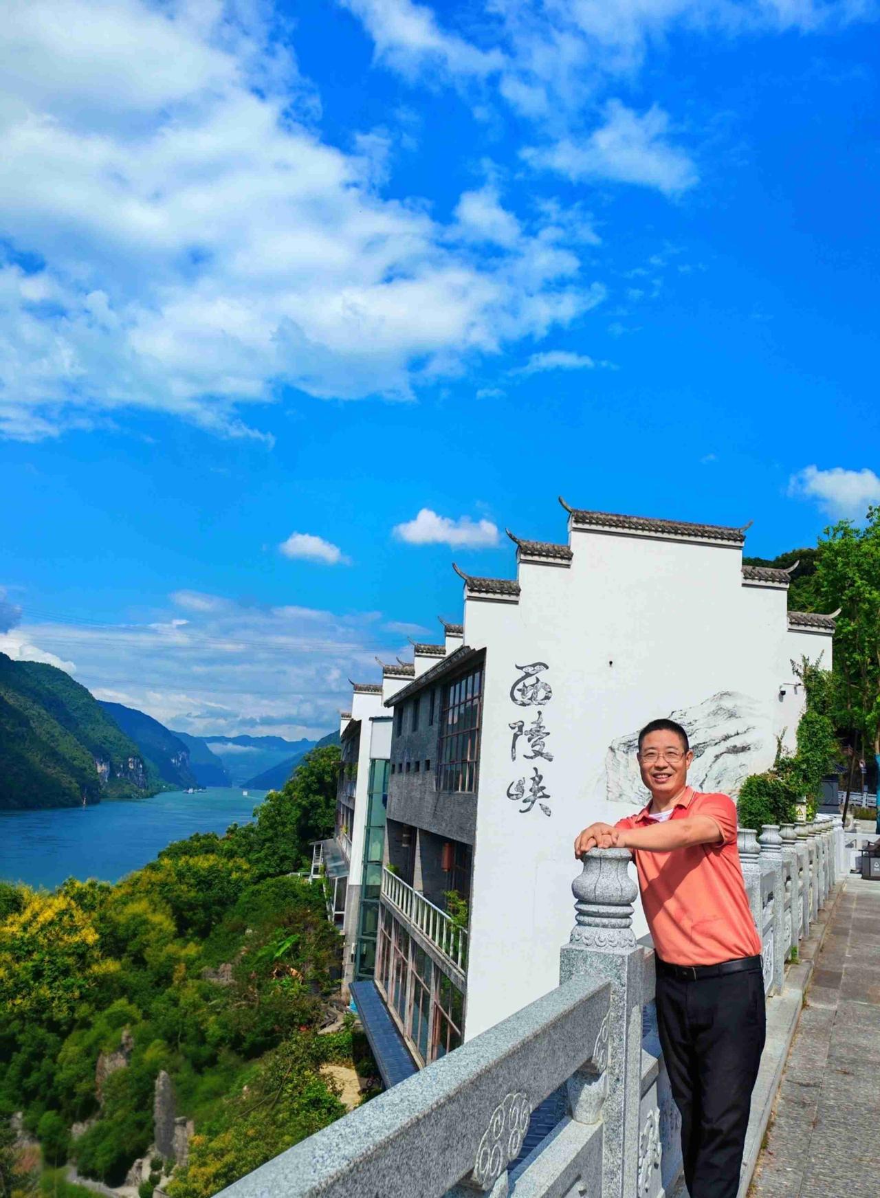 我的今日状态：🏝️旅行度假
我这里的天气：☀️晴天