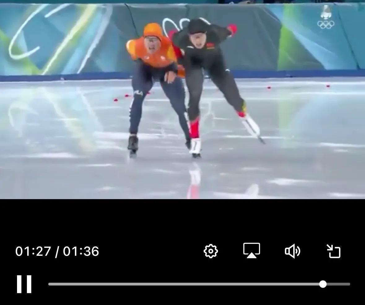 廉子文损人不利己，没有什么好解释争辩的。
现场专业解说直言这太不幸了，这是她见过