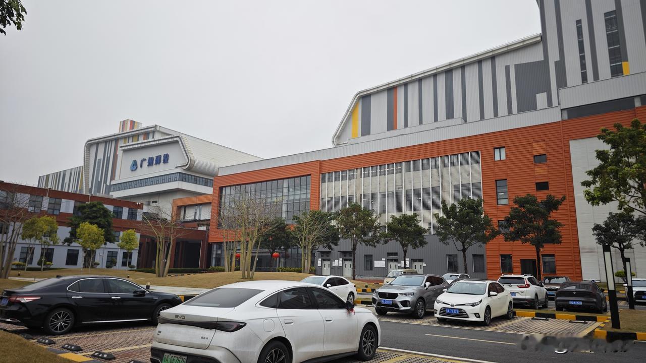 参观南沙资源热力电厂！南沙不错本地的科普研学基地。
从蕉门过去只要20分钟，早上