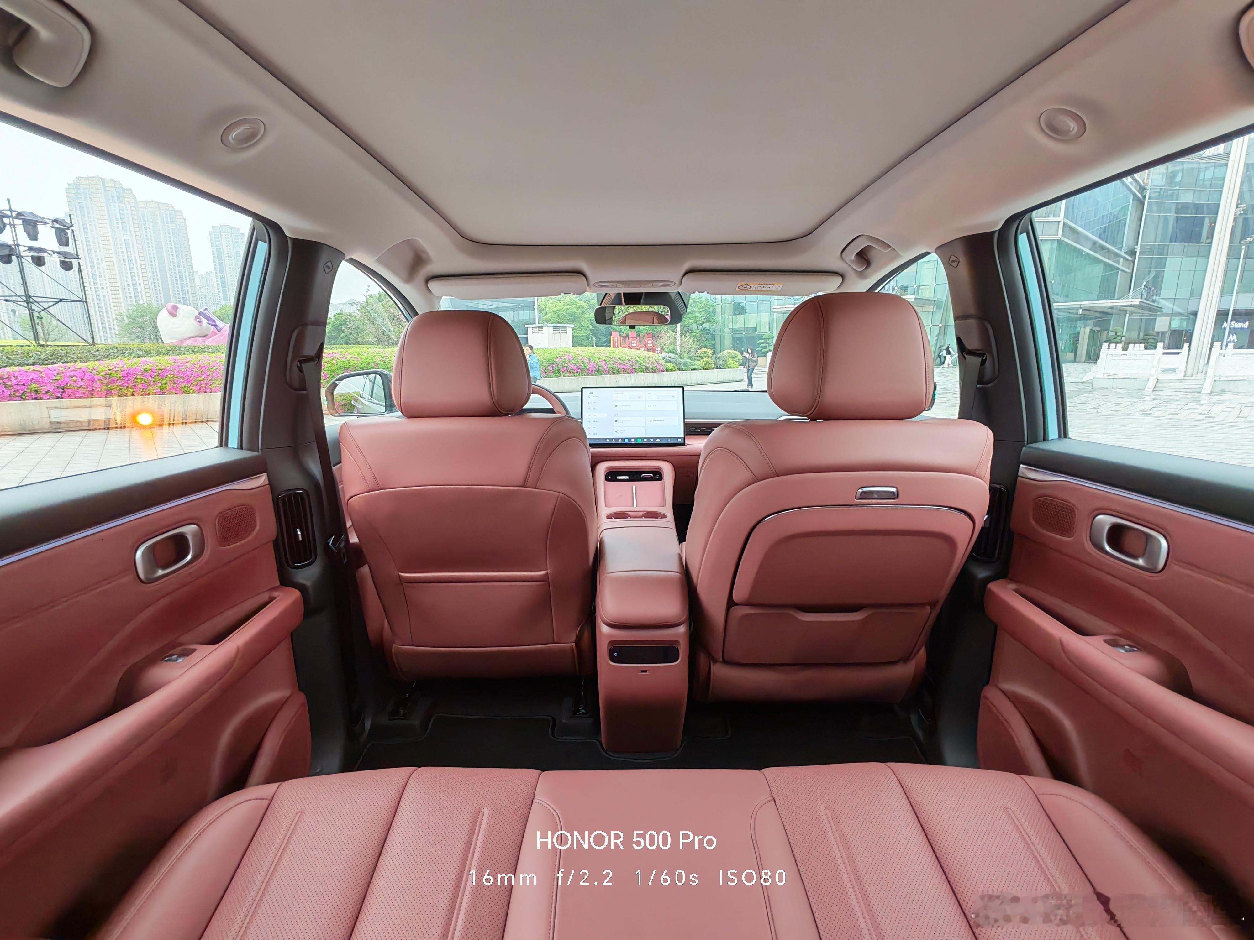 埃安N60今晚预售上市据说全系满配只需12万元起 长沙·长沙梅溪湖国际文化艺术中