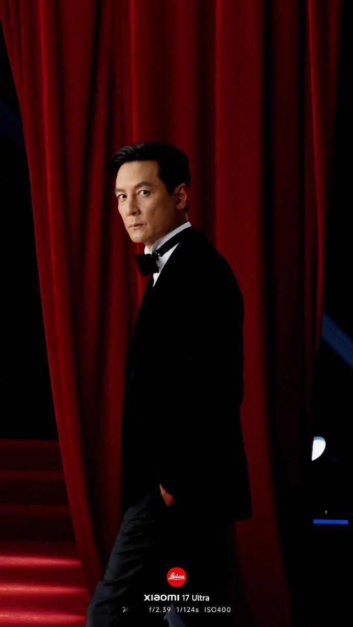 小米影像体验官就位 是吴彦祖 