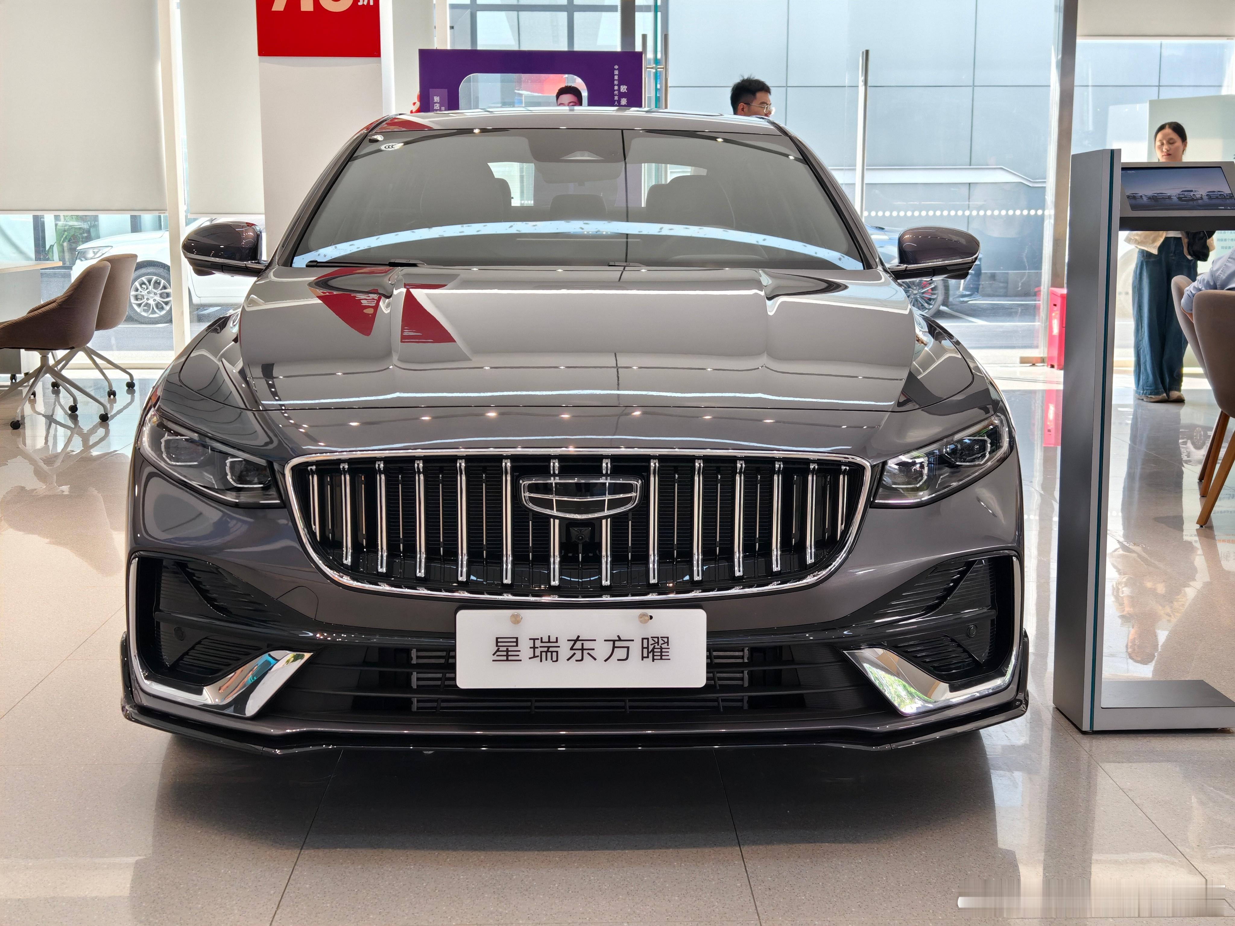 现在的车主开口闭口就是新能源，没人买油车了？你🐔哥的宣传重心，好像银河领克极氪