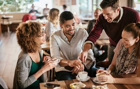 讨好型人格可以这样处理冲突不用一味迁就、不用害怕吵架、也不用刻意讨好所有人。遇到