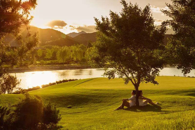 谷谷说“走到哪里都是奖励”，这话真是通透至极。人生本就变幻无常，谁也无法规划生命