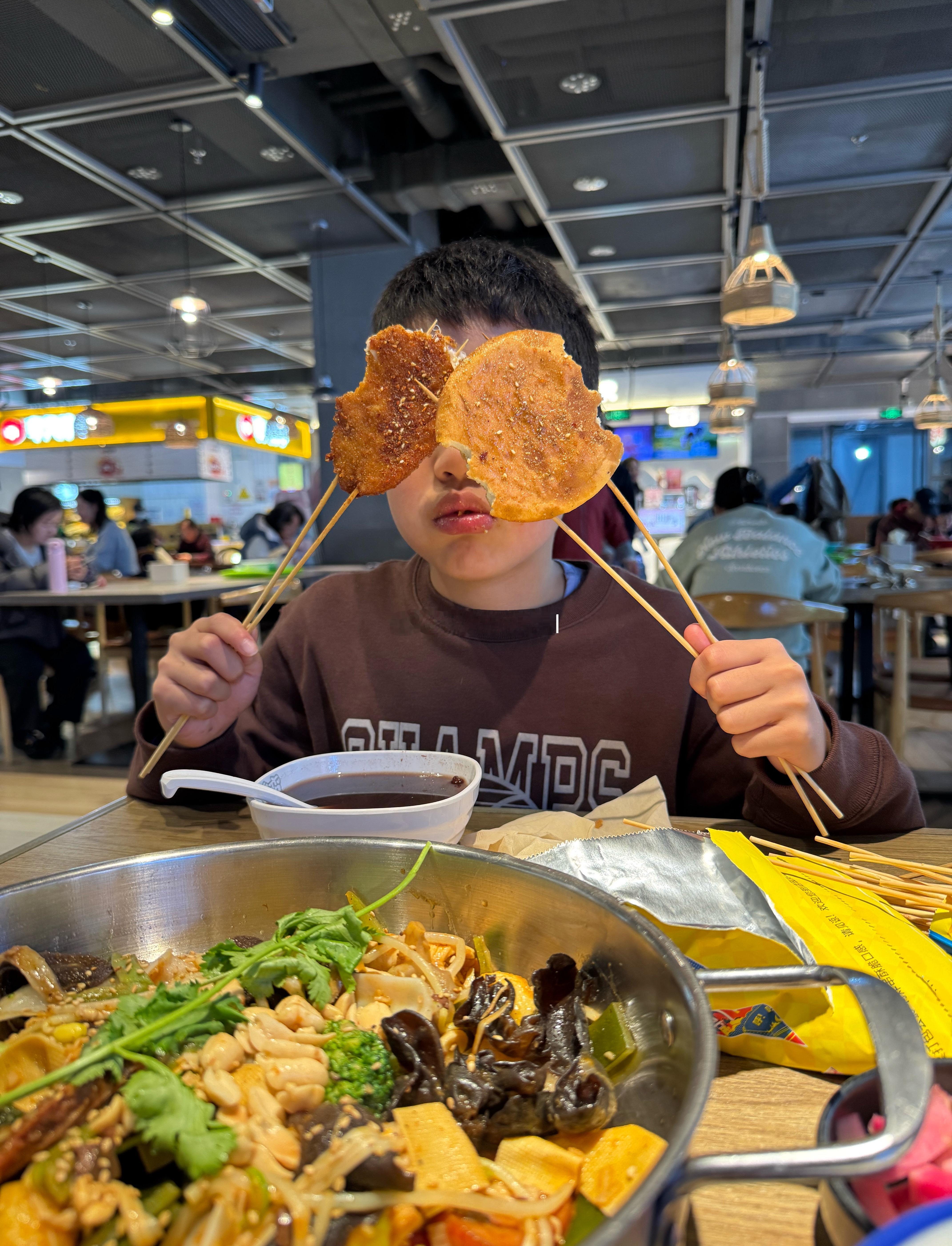 我们爷俩爱吃的美食城[馋嘴]梦想家ALI  ​​​