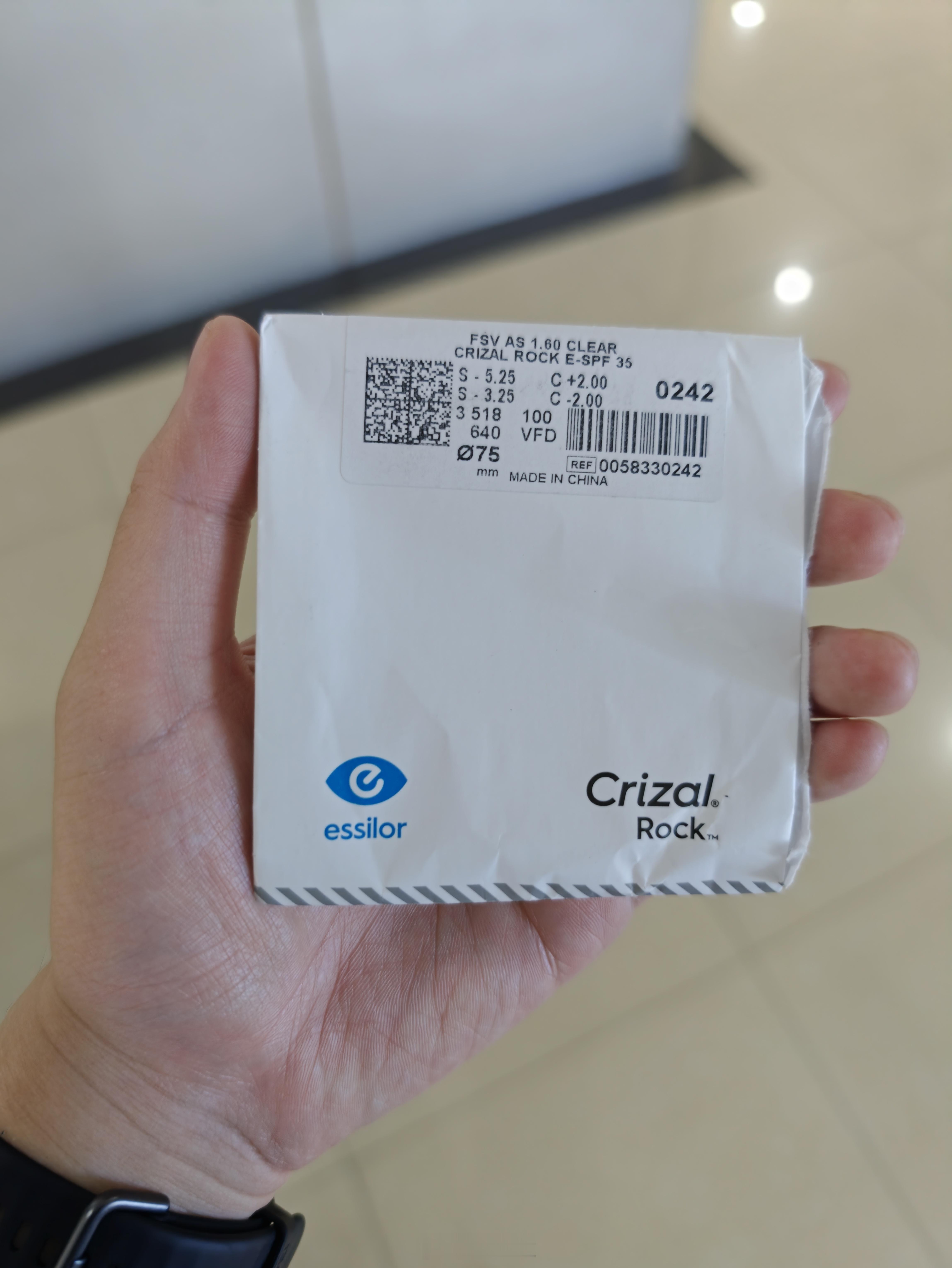 来丹阳配了副依视路膜岩，比pdd上还便宜40，一副镜片才255元，极其划算 丹阳