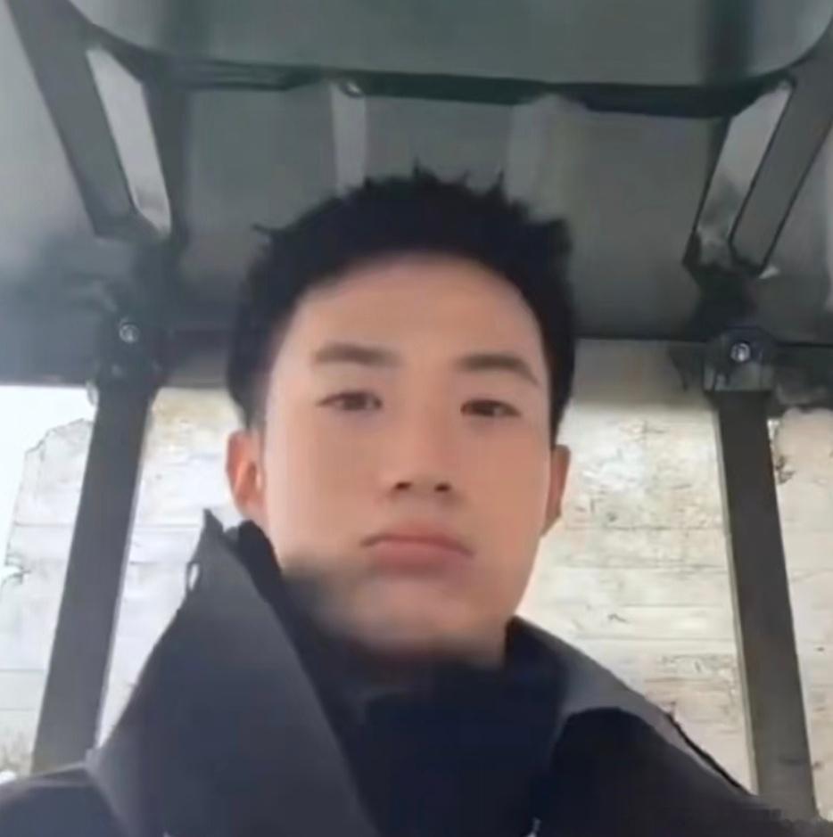 反而呢把我萌晕了 