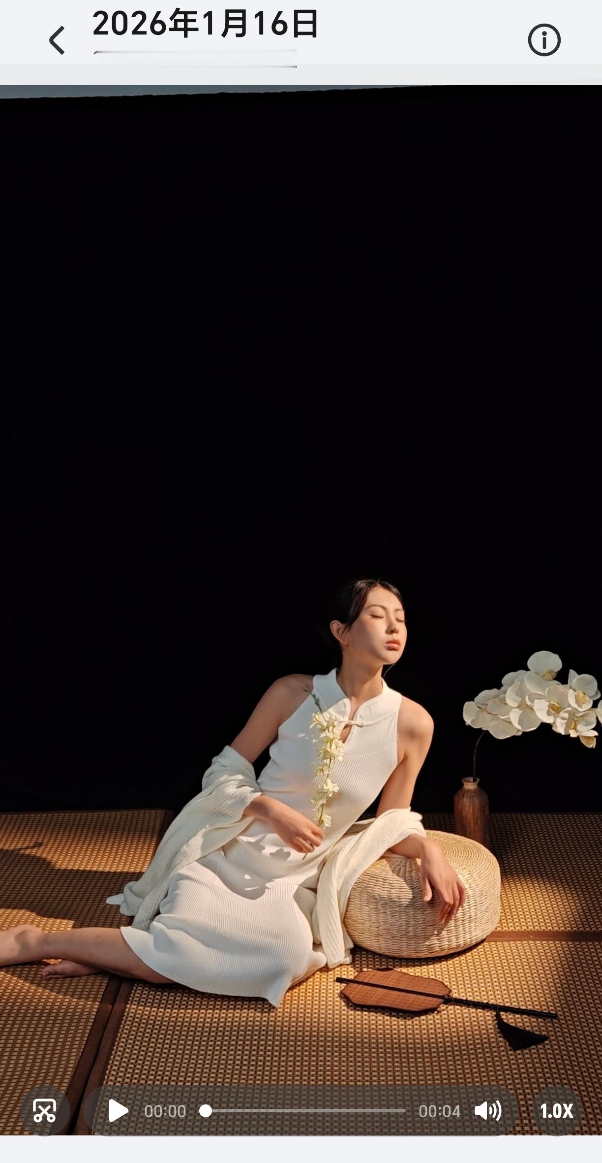 下午拍的新中式写真绝了！花絮视频截图都那么美