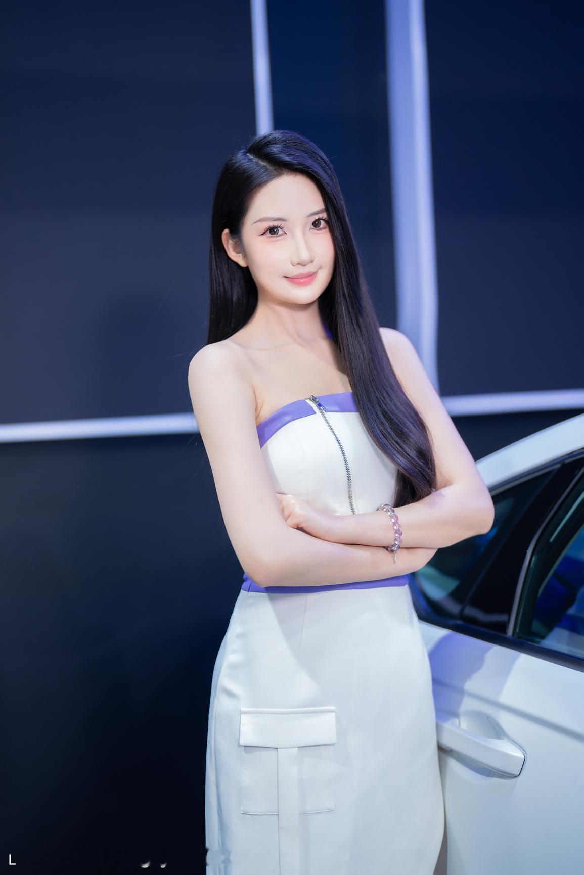 聆听猎人的车展日记猎人在东莞车展猎人与车展 2025 国庆东莞车展想把图片带回家