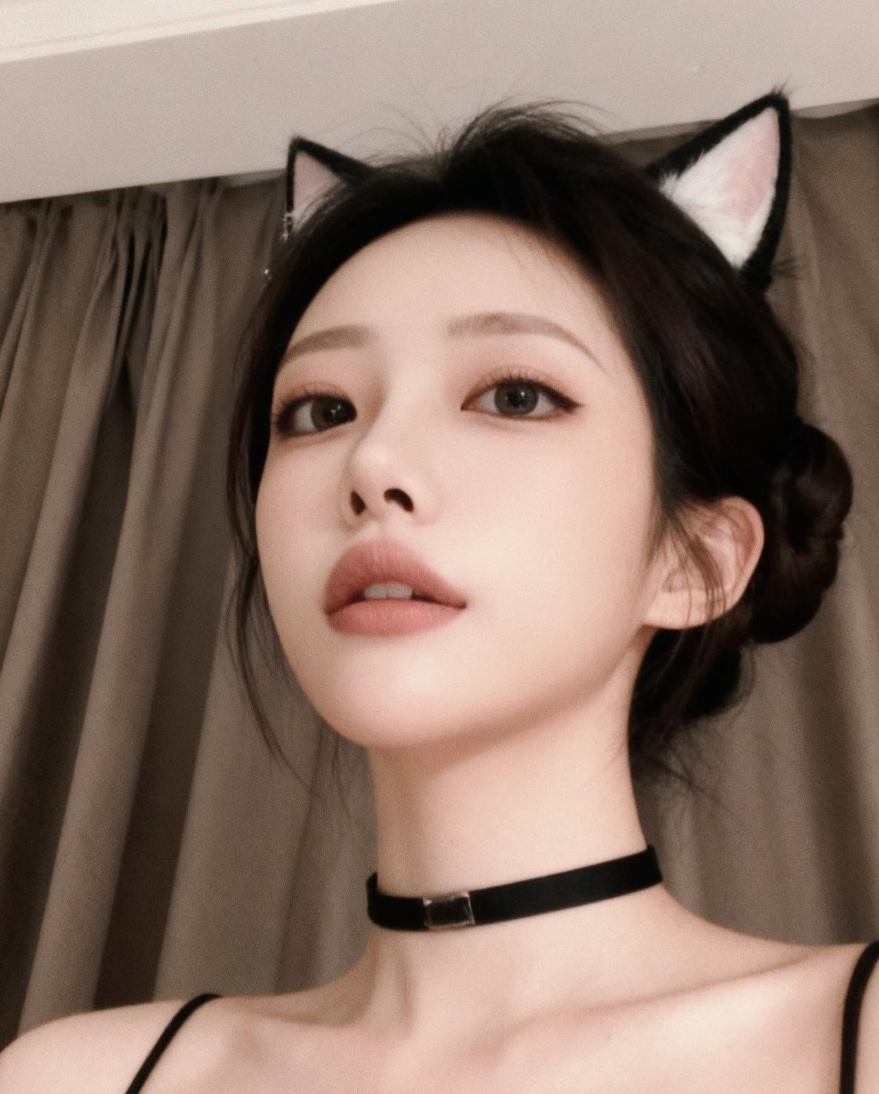 扮得了小奶猫，也能当女王 如何做到可爱又很高级?