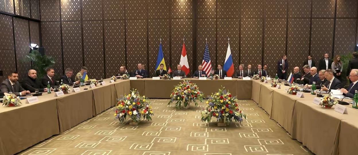 就在刚刚

特朗普特使发文

美方宣布主持俄乌第三轮三方会谈，动作迅速，意图鲜明