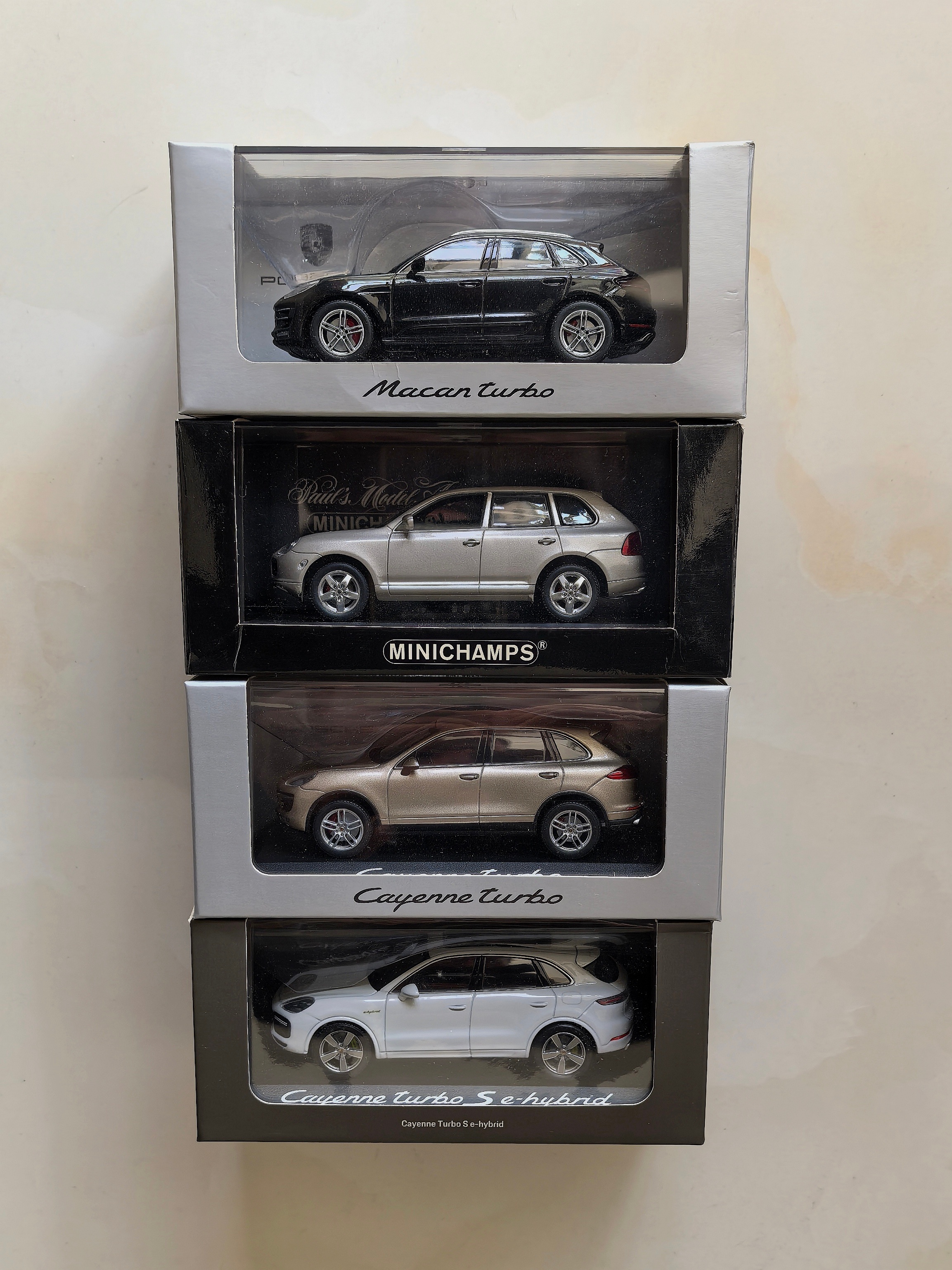 全拿下一扫光 德国迷你切出品的保时捷全套SUV 