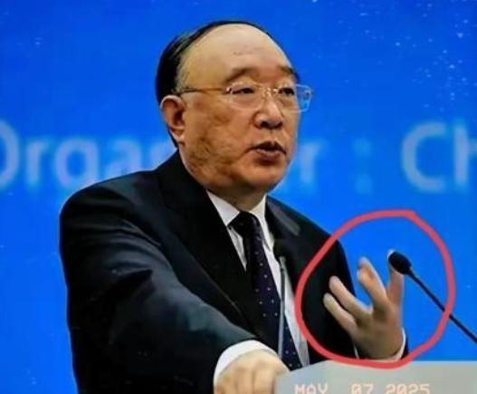关税战打到头破血流，最坏的结果也就是7万多家美企全部撤走，每年损失6000亿美元