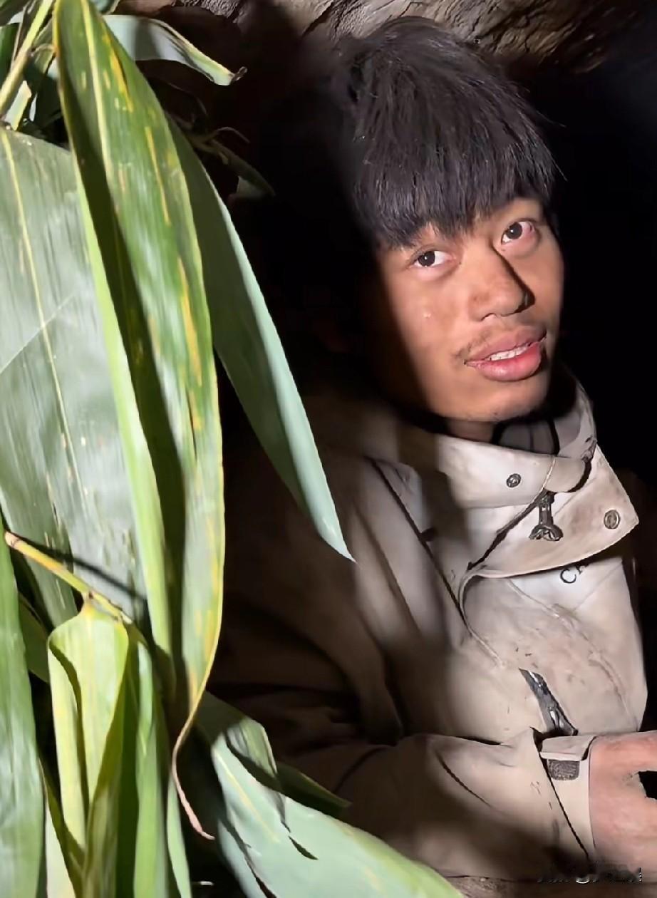 林北现在情况还是不错，都一个多月了，没有退赛真的很棒了，这脸几天没洗了，呵呵，在