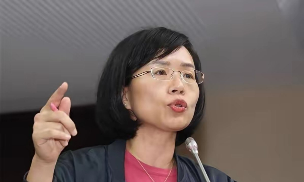 苏巧慧叫嚣：“台湾已是主权独立国家，没必要再办统独公投”。 